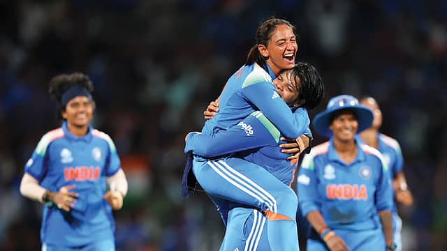 Cricket: Daring and Winning