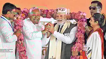 NDA set to win big in Bihar as BJP-JD(U) juggernaut crushes RJD-Cong 