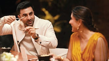 Web Series Review: Dining With the Kapoors