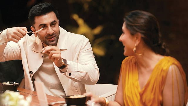 Web Series Review: Dining With the Kapoors