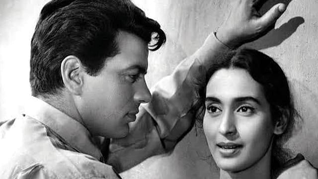 Bimal Roy’s Telegram Brought Dharmendra Back to Mumbai Bimal Roy’s Telegram Brought Dharmendra Back to Mumbai