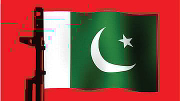 Pakistan as a Missing Headline