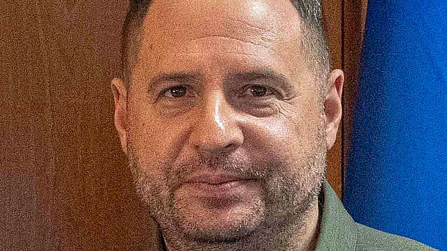 Zelenskyy’s closest aide and chief negotiator Yermak quits over a corruption scandal