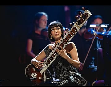 Musician Anoushka Shankar hits out at Air India over damaged sitar