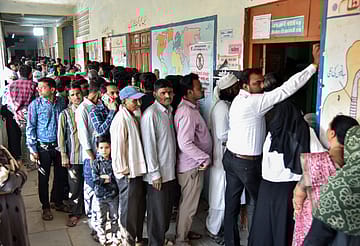 BMC Polls: Mahayuti Surges Early as Thackeray Brothers Trail