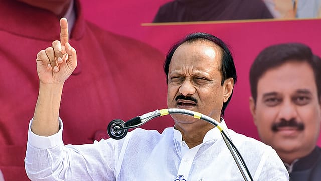 Ajit Pawar Dies in Plane Crash in Baramati, DGCA Confirms All Killed
