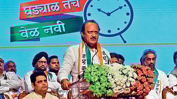 Poor Visibility Cited in Ajit Pawar Plane Crash, Probe Underway