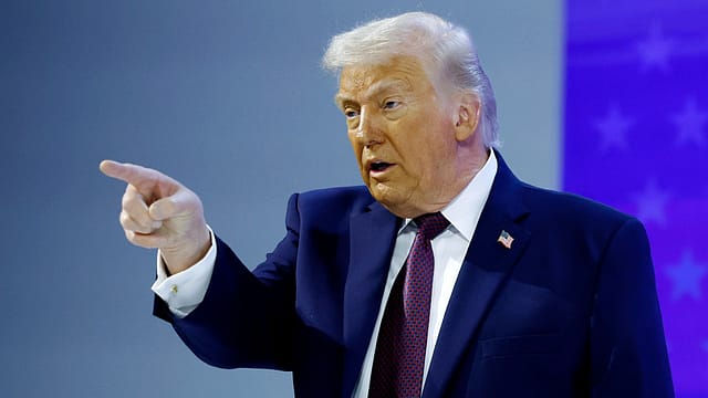 Donald Trump Signals Bigger Strikes on Iran as Diplomacy Narrows