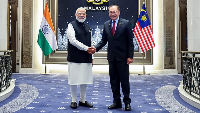 India, Malaysia Deepen Strategic Partnership with Focus on Security, Semiconductors and Trade