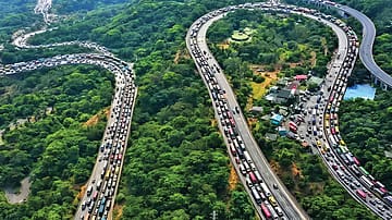 The Right To Not Pay A Fine: What transporters going on strike in Maharashtra says about the fate of rules in India