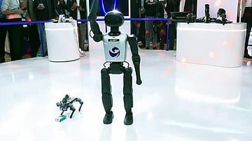 AI Impact Summit 2026: Qualcomm Showcases Humanoid Robotics