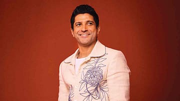 Stargazer: Farhan Akhtar, Priyanka Chopra and Simone Ashley