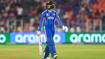 T20 World Cup: Irfan Pathan Flags Off-Spin Woes as Abhishek Sharma Backs Team Spirit Before Super 8