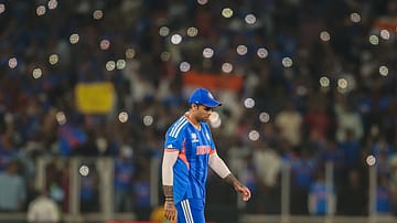 ‘I'm not liking…’: Sanjay Manjrekar Questions Suryakumar Yadav’s Conservative Batting