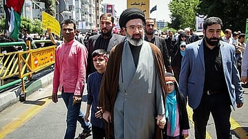 Israeli Media Says Mojtaba Khamenei Set to Take Over as Iran’s Supreme Leader