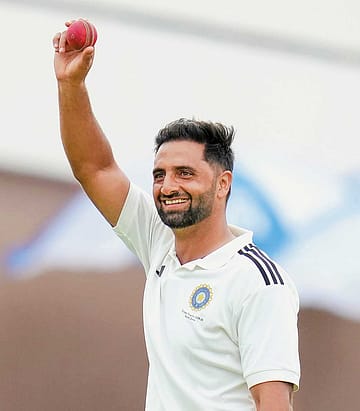 Auqib Nabi: Kashmiri Prodigy