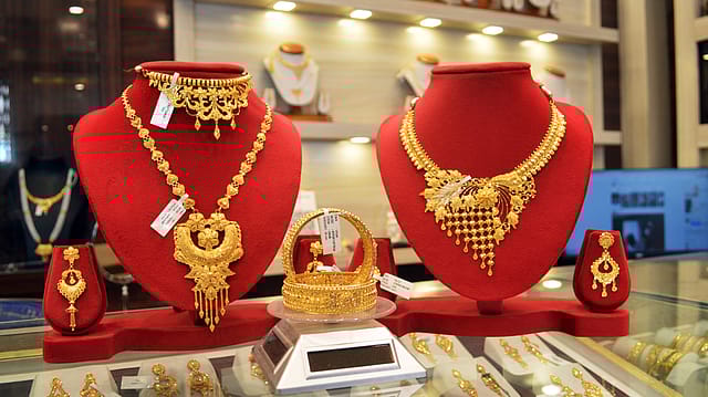 Buy the Dip? Gold Recovers to Rs 1.43 Lakh but Remains Under Heavy Monthly Pressure