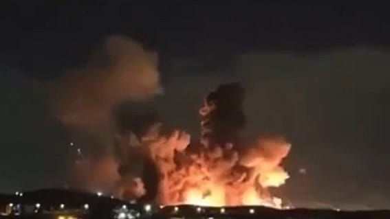 US Strikes Iran’s Isfahan Depot With 907 kg Bunker-Buster Bombs