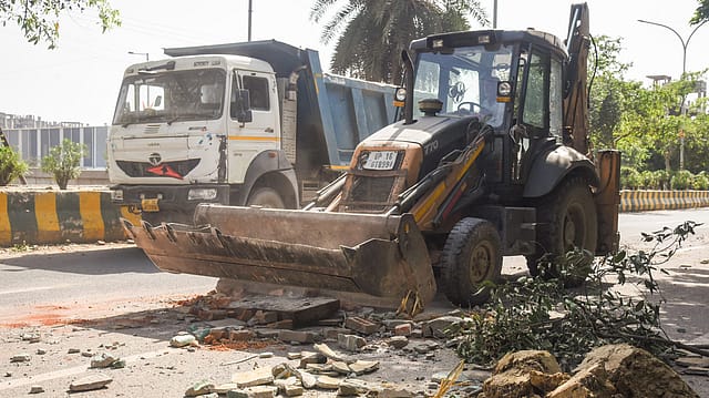 ‘Took Me Inside their Vehicle…’: Noida Worker Alleges Assault by 10–15 Police Personnel