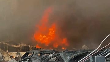 Shelling Reported in Southern Lebanon Hours After Israel–Hezbollah Ceasefire Takes Effect