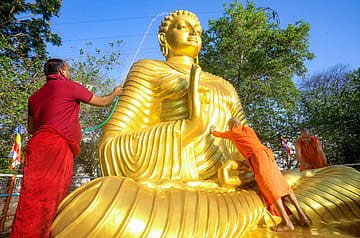 Why Arrival Of Buddha’s Sacred Relics in Leh Is Being Called A Historic Moment