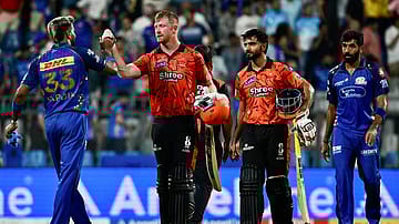 SRH vs MI: Rickelton Runs Riot, But ‘Travishek’ & Klaasen Clip Mumbai Wings