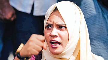 Fathima Thahiliya: The Trailblazer