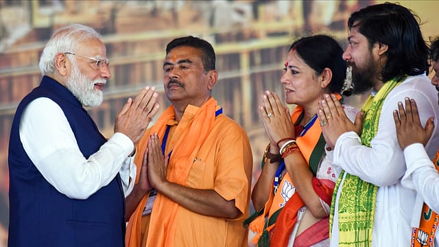 PM Modi Calls It 'Pleasant Coincidence' as Bengal Gets First BJP CM on Tagore's Birth Anniversary
