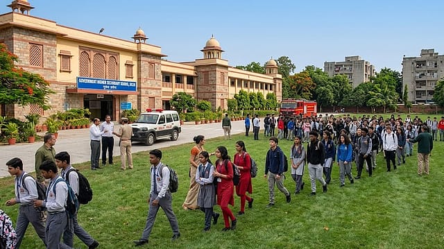Chandigarh Schools Receive Bomb Threat Emails, Massive Security Sweep Underway Chandigarh Schools Receive Bomb Threat Emails, Massive Security Sweep Underway