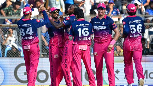 IPL 2026: Jofra Archer’s All-Round Brilliance Powers RR Into Playoffs, Knock PBKS Out