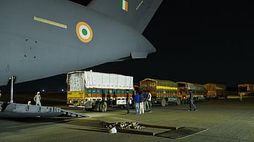 India Sends Second Tranche of 43-Tonne Medical Aid to Africa to Boost Ebola Response