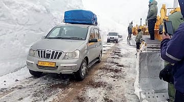 Blasting Through Zojila: India’s High-Altitude Tunnel Nears Breakthrough