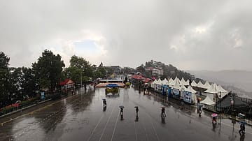 Shimla Rainfall Brings Relief from Heat, Tourists Flock to Enjoy Pleasant Weather
