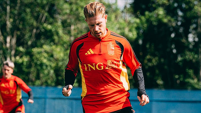 Kevin De Bruyne Relishes Mohamed Salah Reunion Ahead of Belgium’s World Cup Opener Kevin De Bruyne Relishes Mohamed Salah Reunion Ahead of Belgium’s World Cup Opener