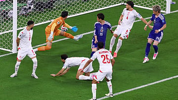 Japan Thrash Tunisia 4-0 in Historic 1000th FIFA World Cup Match