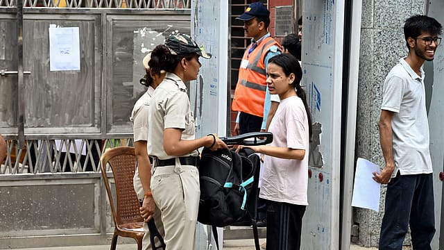 Police, Nodal Officers Deployed Nationwide for Smooth NEET-UG Re-Test Police, Nodal Officers Deployed Nationwide for Smooth NEET-UG Re-Test