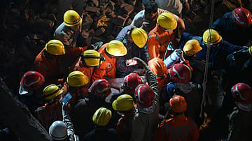 Rohini Building Collapse: Death Toll Rises to 3, One Injured