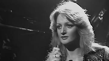 Bonnie Tyler, Voice Behind ‘Total Eclipse of the Heart’, Dies at 75