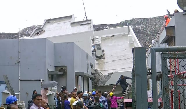 Pune Moshi Building Collapse: Earthmovers Deployed as Rescue Ops Continue Pune Moshi Building Collapse: Earthmovers Deployed as Rescue Ops Continue