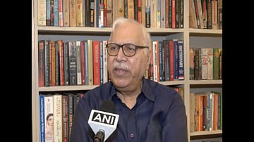‘I’ll Commit Suicide’: Former CEC SY Quraishi Recalls Manmohan Singh’s Reaction Over EC Row