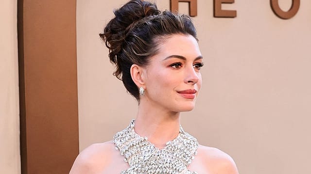Anne Hathaway Anne Hathaway