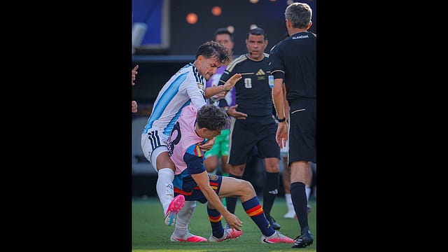 Argentina midfielder Leandro Paredes confronted Spain defender Eric Garcia before the altercation escalated into a mass confrontation involving players, substitutes and members of both coaching staffs. Argentina midfielder Leandro Paredes confronted Spain defender Eric Garcia before the altercation escalated into a mass confrontation involving players, substitutes and members of both coaching staffs.