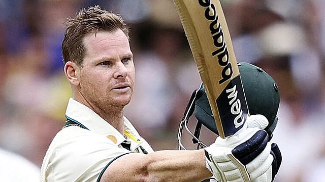 Australia chose to bat first in Darwin, hoping to ease into the opening Test of the two-match series. Instead, Bangladesh's fast bowlers found enough movement and bounce with the new ball put the hosts under early pressure Australia chose to bat first in Darwin, hoping to ease into the opening Test of the two-match series. Instead, Bangladesh's fast bowlers found enough movement and bounce with the new ball put the hosts under early pressure