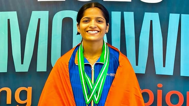 Who is Shruti Joshi, the 23-Year-Old Fencer Bringing Home Commonwealth Gold?
