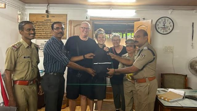American Tourists Gave Up Hope of Finding Their Lost Bags. Then a Kerala Policeman Asked One Unexpected Question
