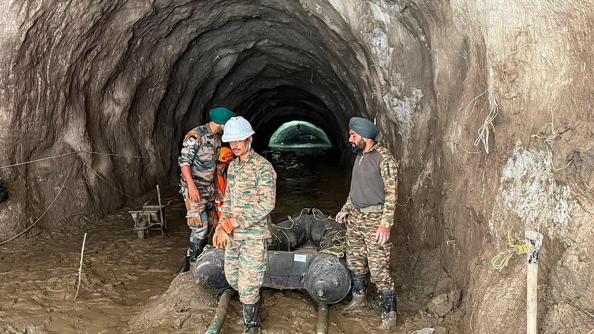 1,356 Dead, Nearly 5,000 Missing as India-Nepal Team Pushes Deeper into Chilime Tunnel