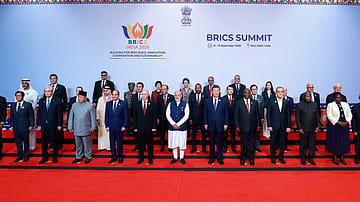 There is no verified evidence of a group of world leaders falling ill after the summit, according to the Indian government