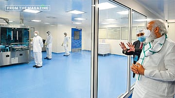 Prime Minister Narendra Modi 
visits the Serum Institute of India to inspect the vaccine development process, Pune, November 28, 2020
