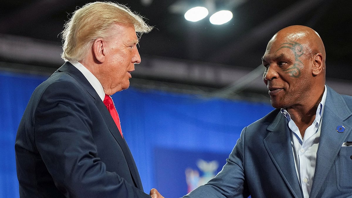 Trump Brings Boxing Legend Mike Tyson on Stage at Syracuse Rally, Jokes ...