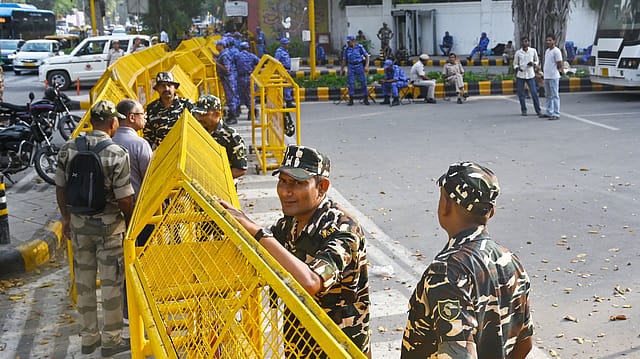 Delhi Protest: Opposition Cries “Dictatorship,” BJP Says “Anarchy Is Not Anyone’s Right”